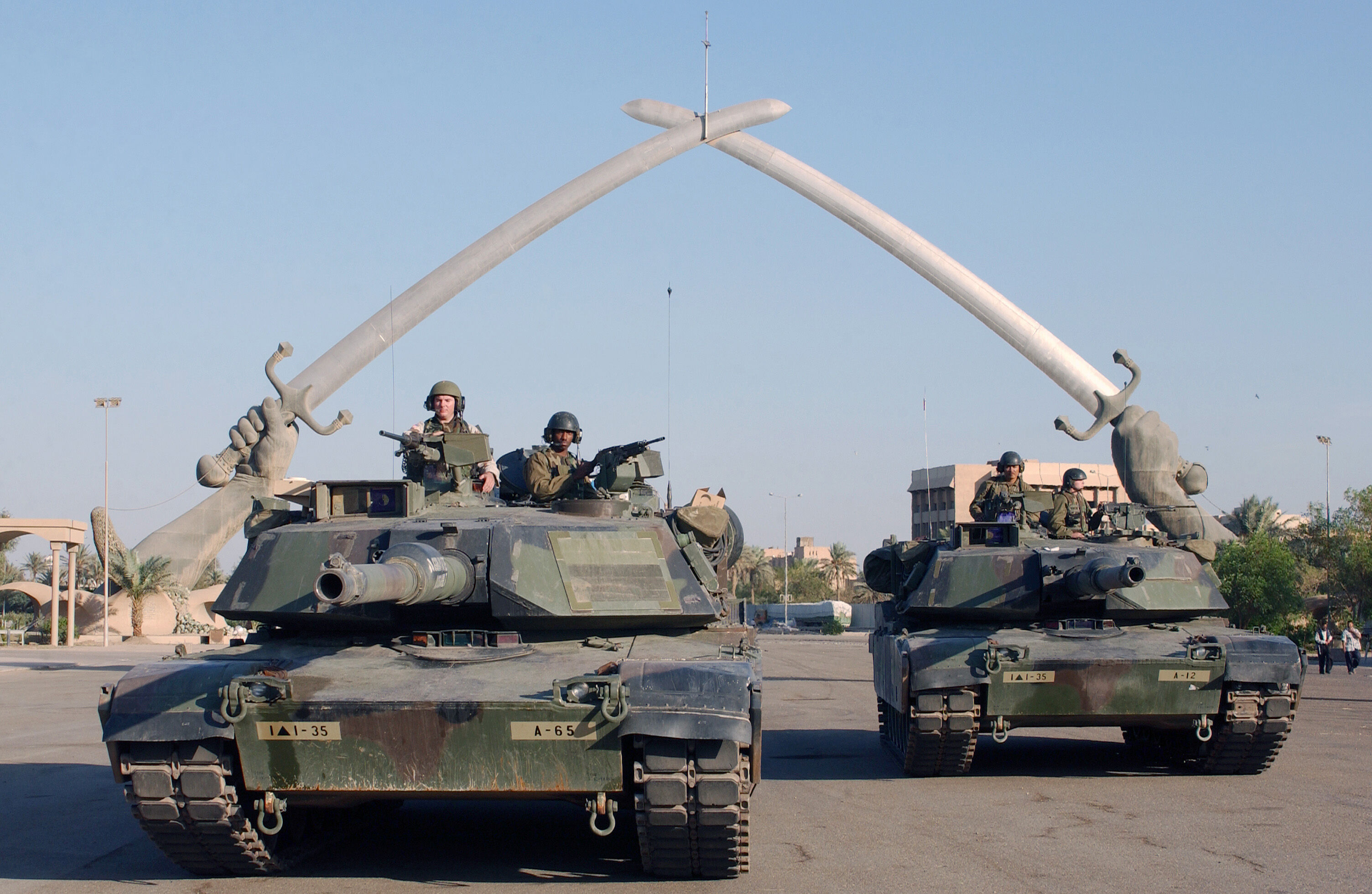 Hillary’s Email and the Iraq War via @commentarymagazine