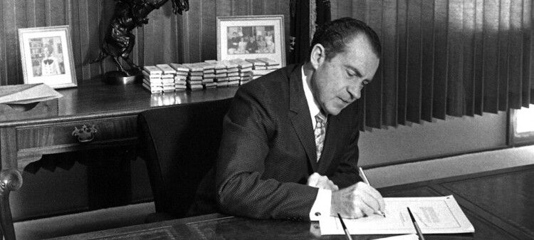 Bob Woodward’s Sins of Omission via @commentarymagazine