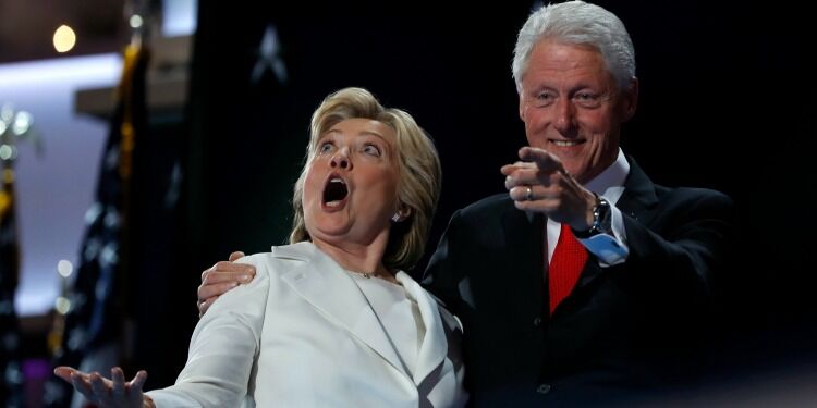 The End of the Clintons via @commentarymagazine