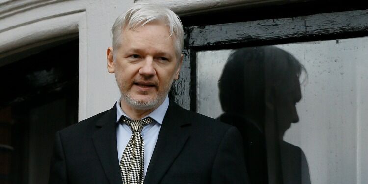 The Wikileaks Right via @commentarymagazine