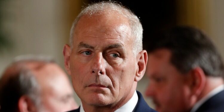 Soldiers Won’t Save the President via @commentarymagazine