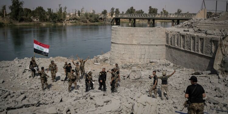 The Rot Inside Mosul via @commentarymagazine