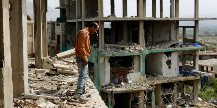 Syria’s Forsaken Rebels via @commentarymagazine