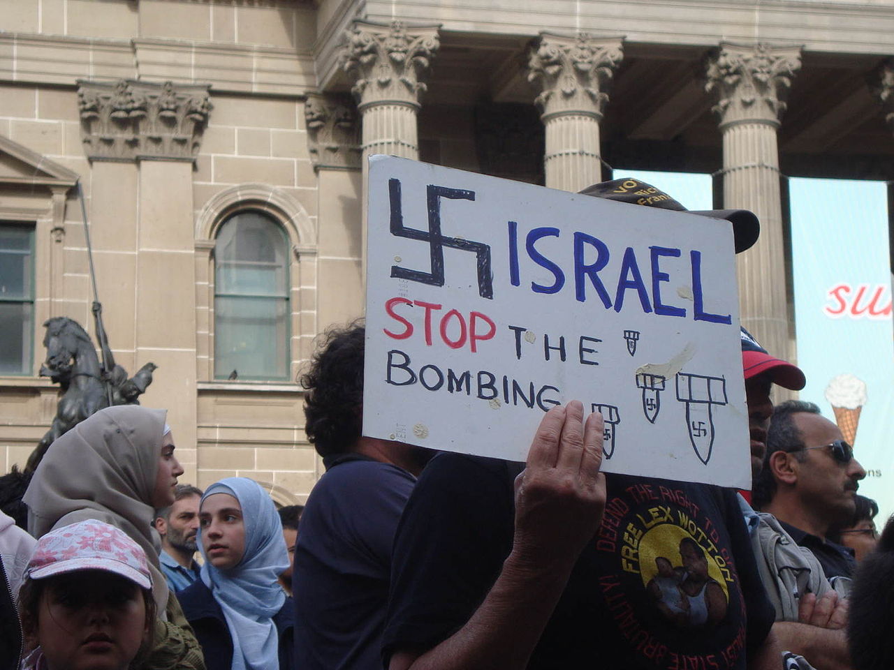 The New Jew-Hatred: Right and Left via @commentarymagazine