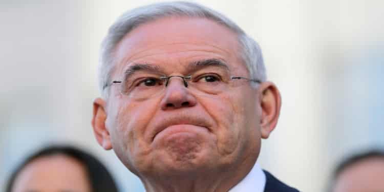 Bob Menendez and the Shame of the Star-Ledger via @commentarymagazine