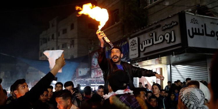 The Opponents of Peace via @commentarymagazine