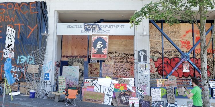 The Short Life and Violent Death of the CHAZ via @commentarymagazine