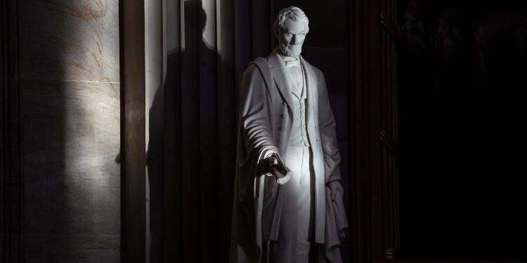 Remembering Lincoln via @commentarymagazine